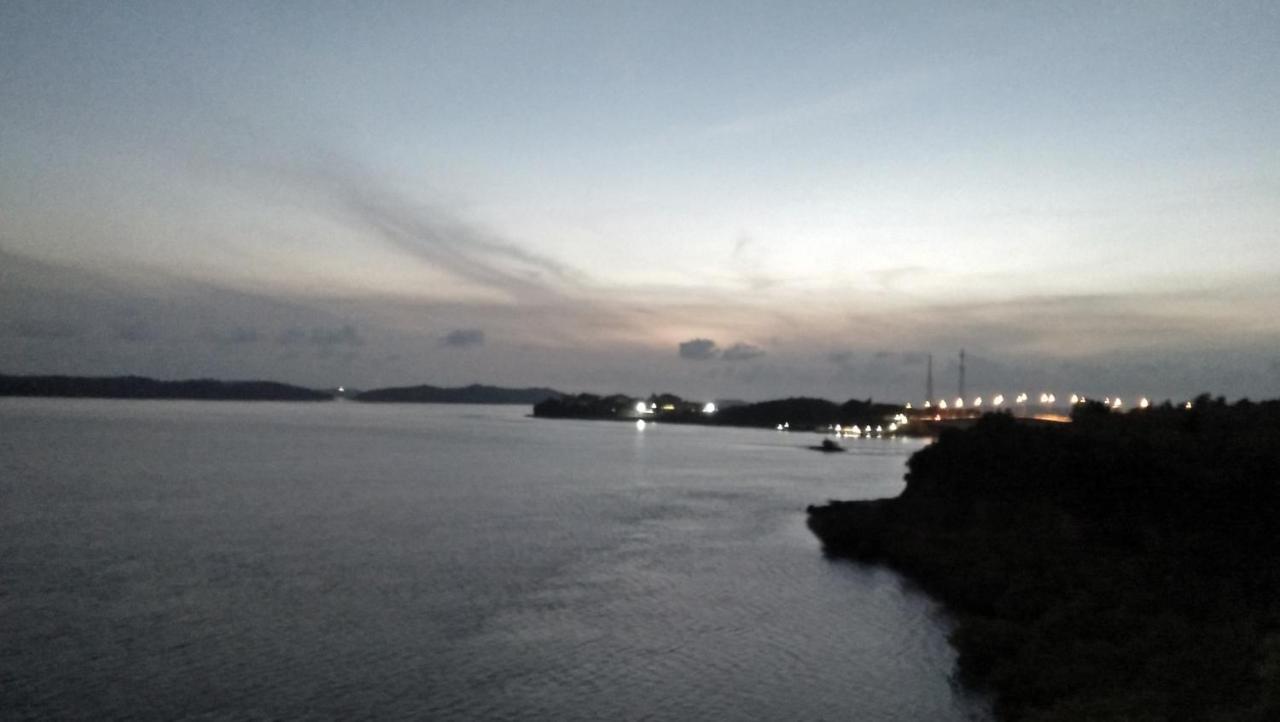 Barelang Bridge Hotel Batam Exteriör bild